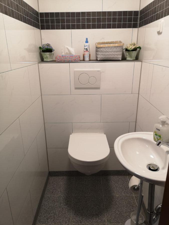 Gemuetliches Ferienzimmer Huerth Bagian luar foto