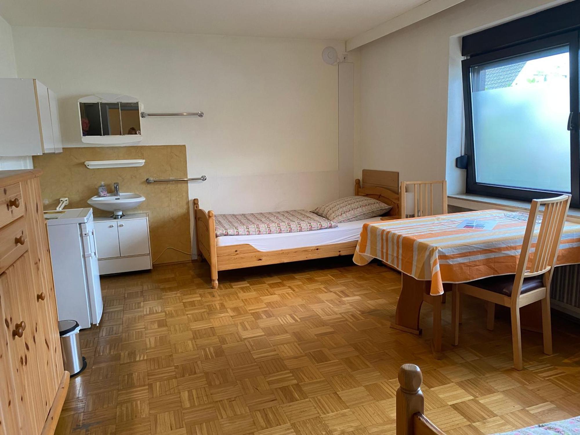 Gemuetliches Ferienzimmer Huerth Bagian luar foto
